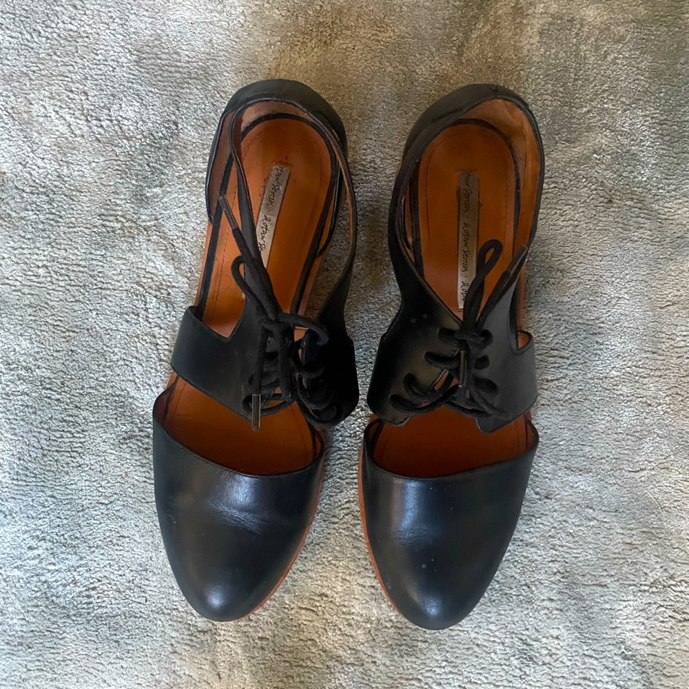& other stories cut out shoes size 40